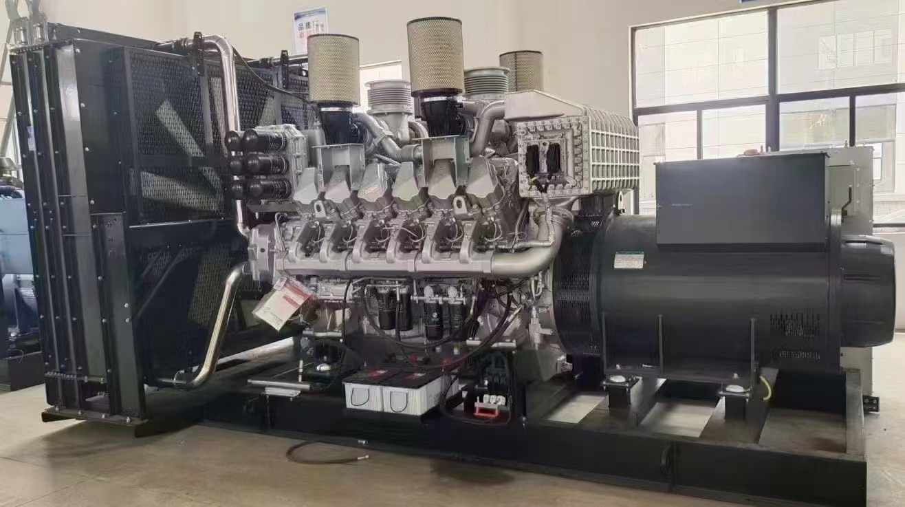 秦淮800KW柴油发电机组可以带动多少kw的设备？